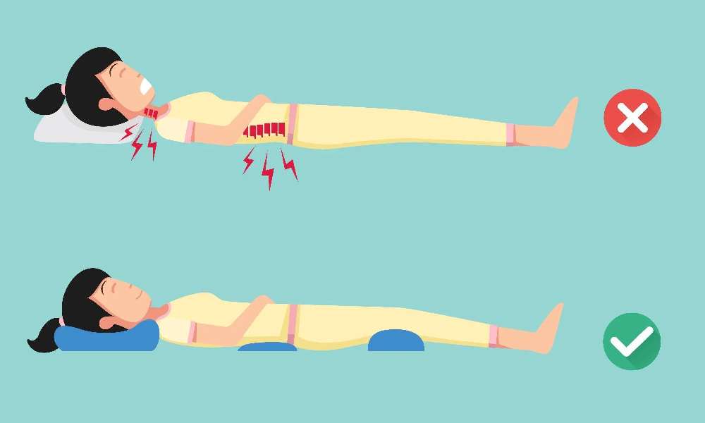 خوابیدن به پشت با زانوهای خمیده