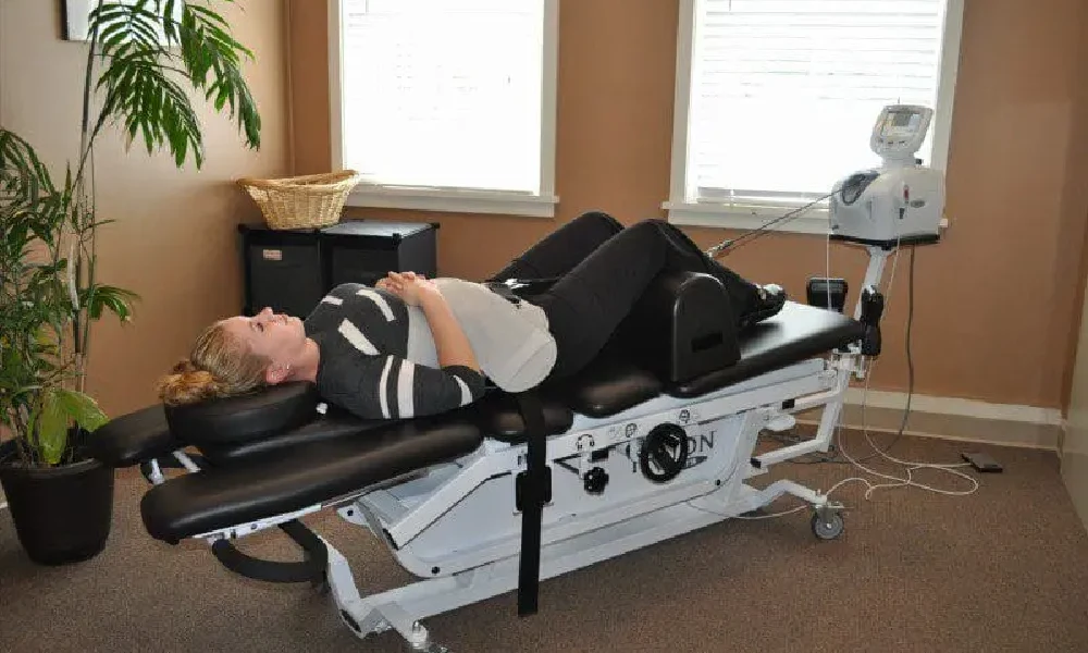فیزیوتراپی کمر با دستگاه