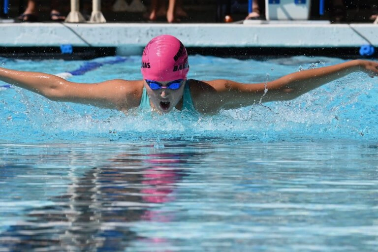 تاثیرات شنا بر آرتروز زانو