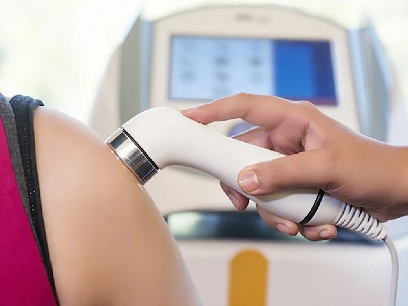 فیزیوتراپی در منزل با بیمه و مزایای آن